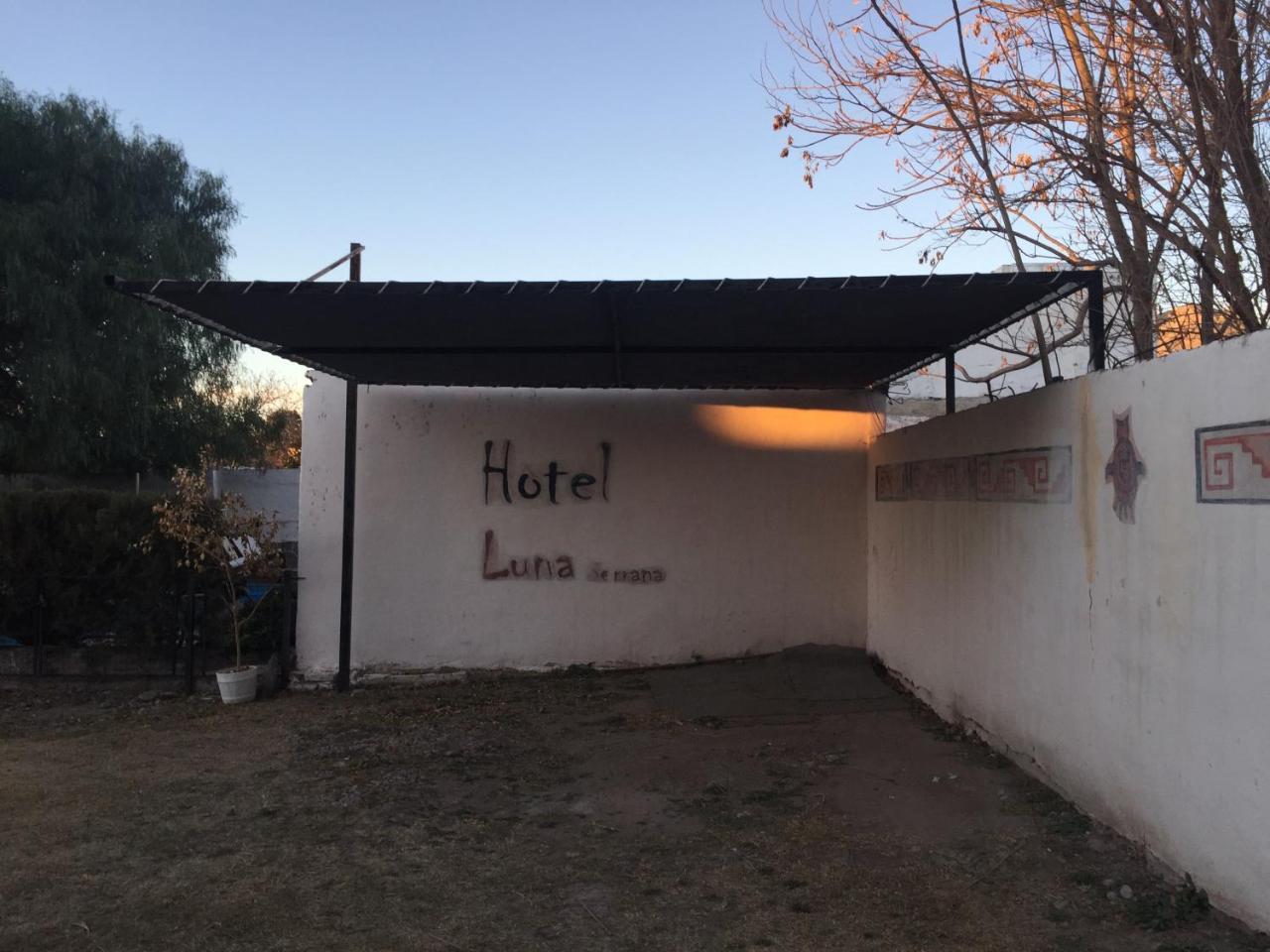 Luna Serrana Hotel Capilla del Monte Eksteriør bilde